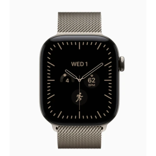 Apple Watch Series 12 42mm Titanium Натуральный титан крупный план корпуса и дисплея